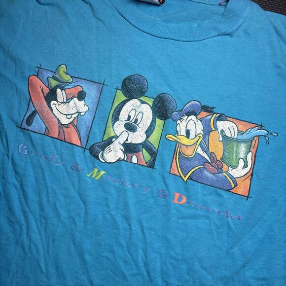 Disney Shirt Mens XL Mickey And Friends Blue Graphic Tee Donald Goofy Mickey 90s - Picture 2 of 7